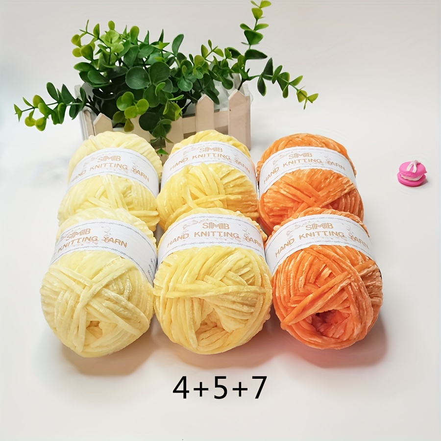 

Soft Chenille Yarn Bundle - Polyester Variegated Yarn 300g (6x50g), Craft Knitting Yarn For Blankets And Diy Projects, 480 Meters Total Length (80m Each), Mixed Color Novelty Specialty Fiber