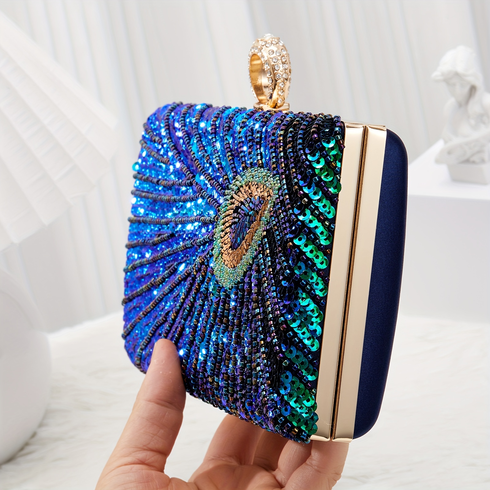 Sequins enening 2024 clutch