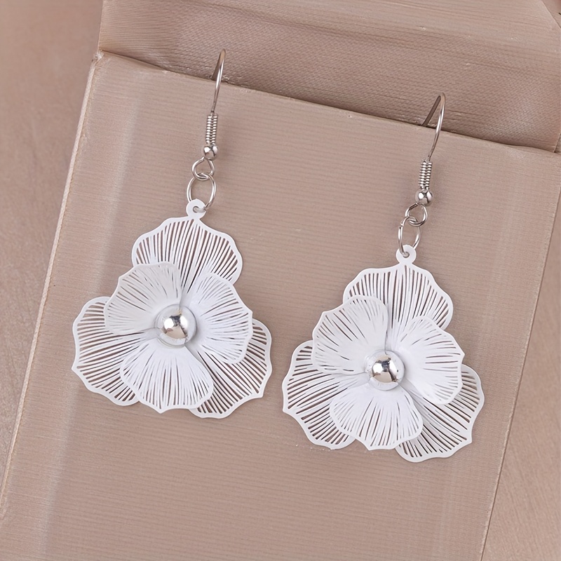 TEMU 1 Par de Pendientes Metálicos Estilo Vacaciones con Flores Coloridas - Tachuelas Florales Retro Elegantes de Hierro con Postes de Acero