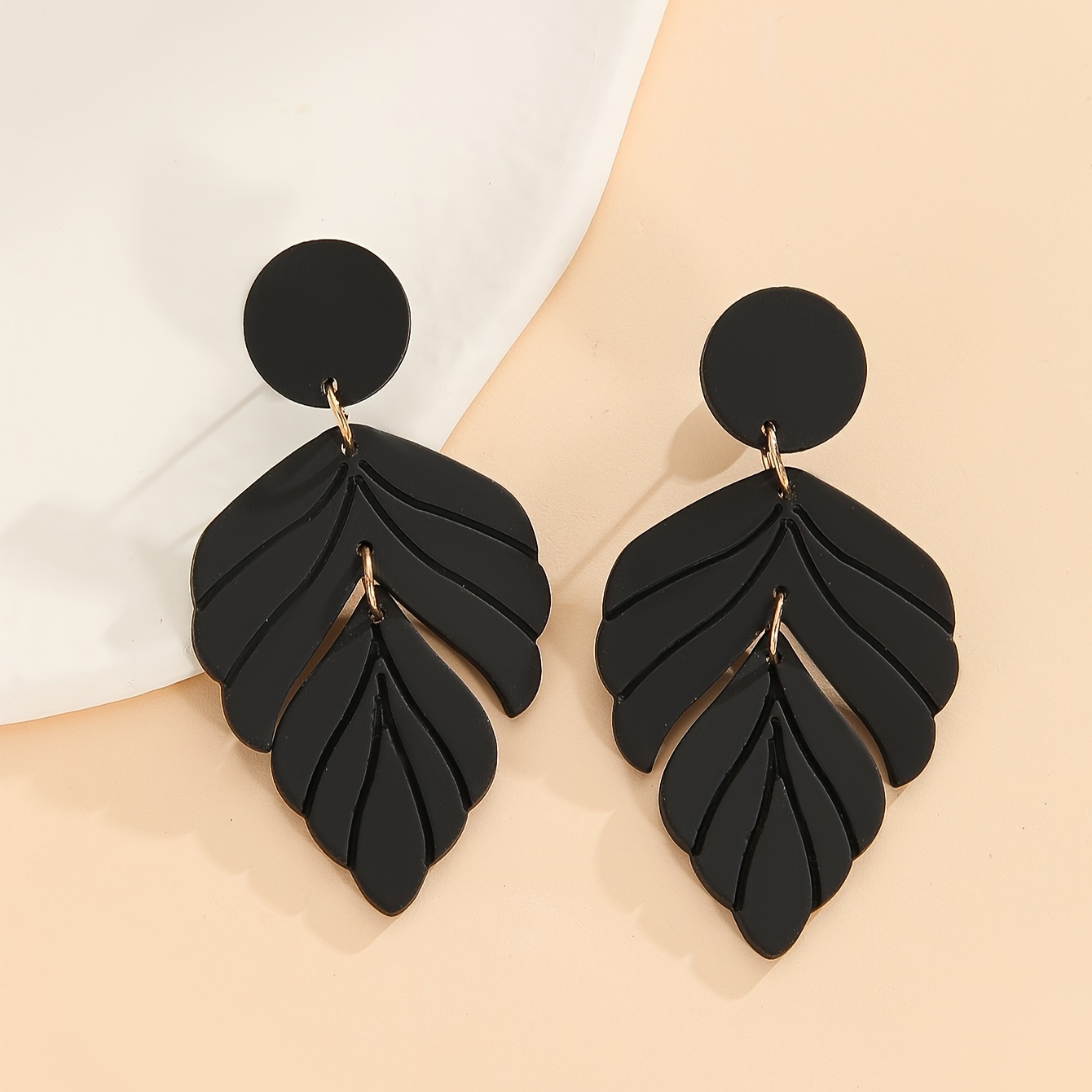 Carved Flower Collection Acrylic Women's Earrings Geometric Halloween Holiday Jewelry