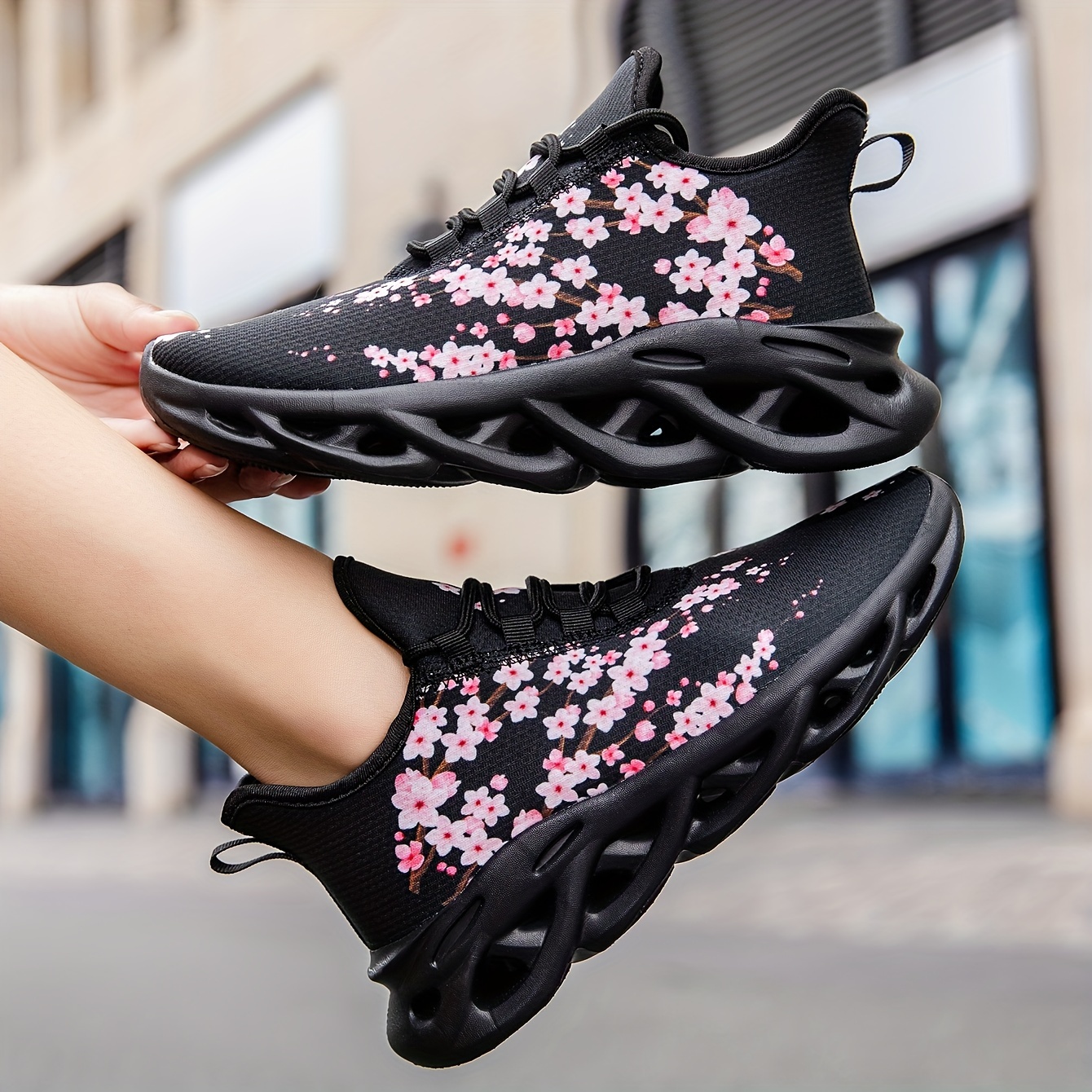 Women's Casual Sneakers with Cherry Blossom Print, Lightweight Soft-Sole Breathable Mesh, Comfortable and Versatile Trendy Shoes. Suitable for Daily Commuting, Sports, Parties, Shopping, and Other Occasions. Comfortable to Wear for Long Periods