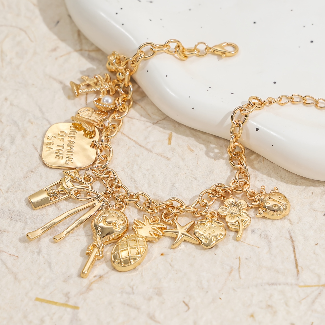 TEMU 1pc Alloy Pendant Bracelet, Casual Bracelet With, Coconut Tree, Bow, Flower, Balloon, And Pendants, Giftable Vacation Bracelet