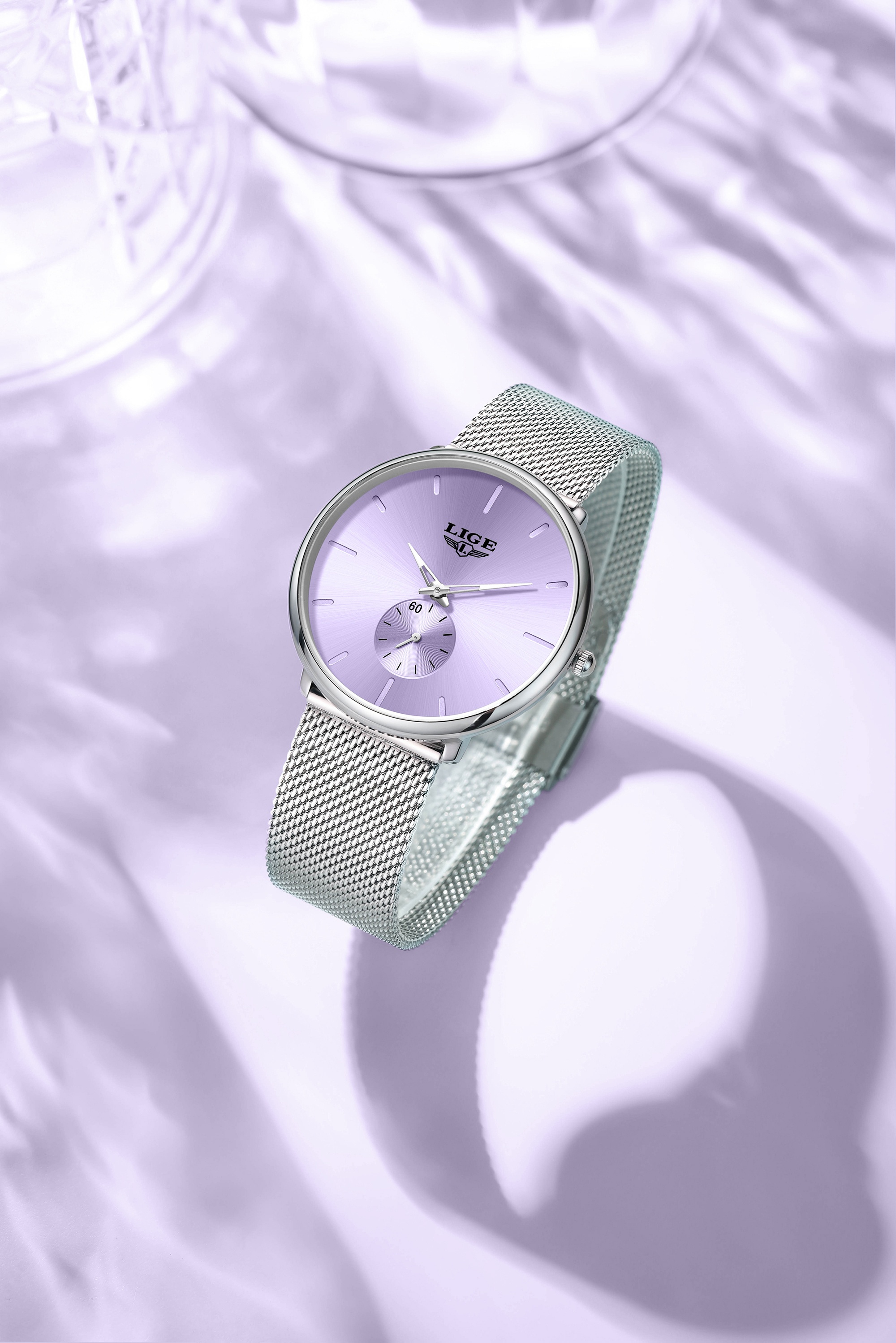 LIGE Timepieces Feature a Stylish Round Quartz Design, Embodying a Easy Yet Classic Three-Hand Style. This Watch Is Perfect for Women, Available in White, Blue, And Black. It Seamlessly Blends Business Casual with Sporty Elegance
