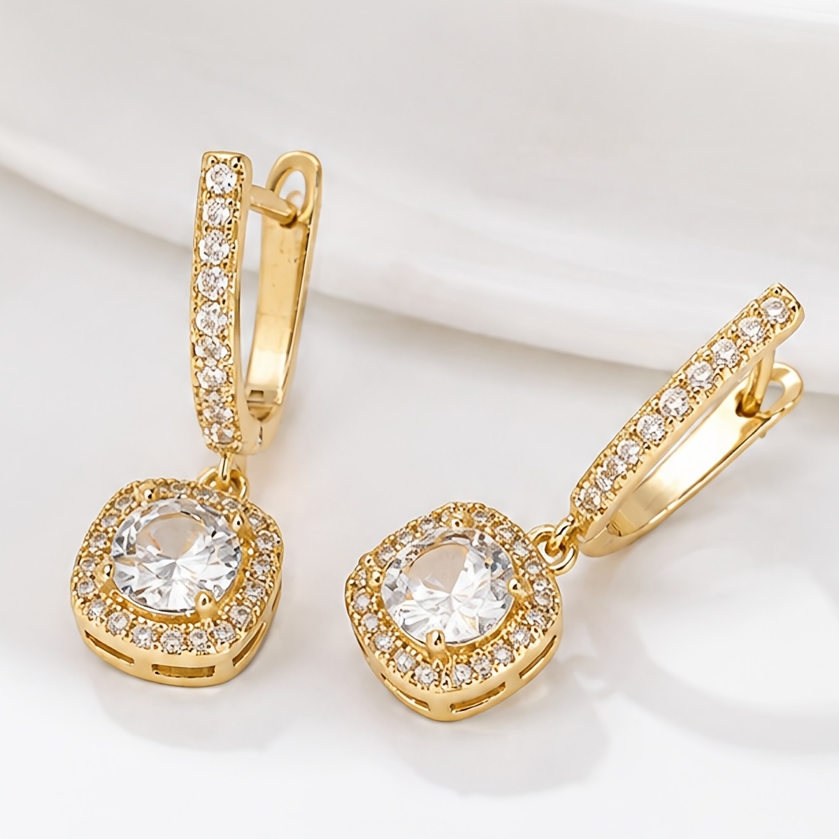 Elegant U-Shaped Geometric Square Pendant Earrings