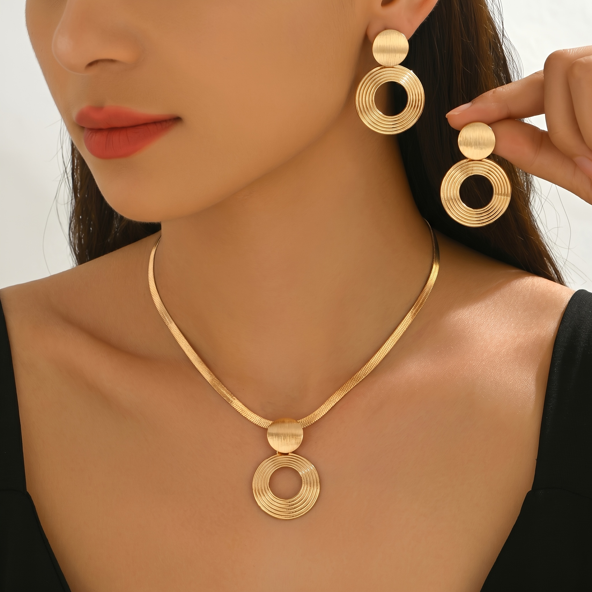 TEMU Ensemble 2 pièces Collier Facile et Boucles d'Oreilles pour Femmes, Ensemble de Bijoux Tendance Géométrique Cercle Chaîne de Collier Adapté aux