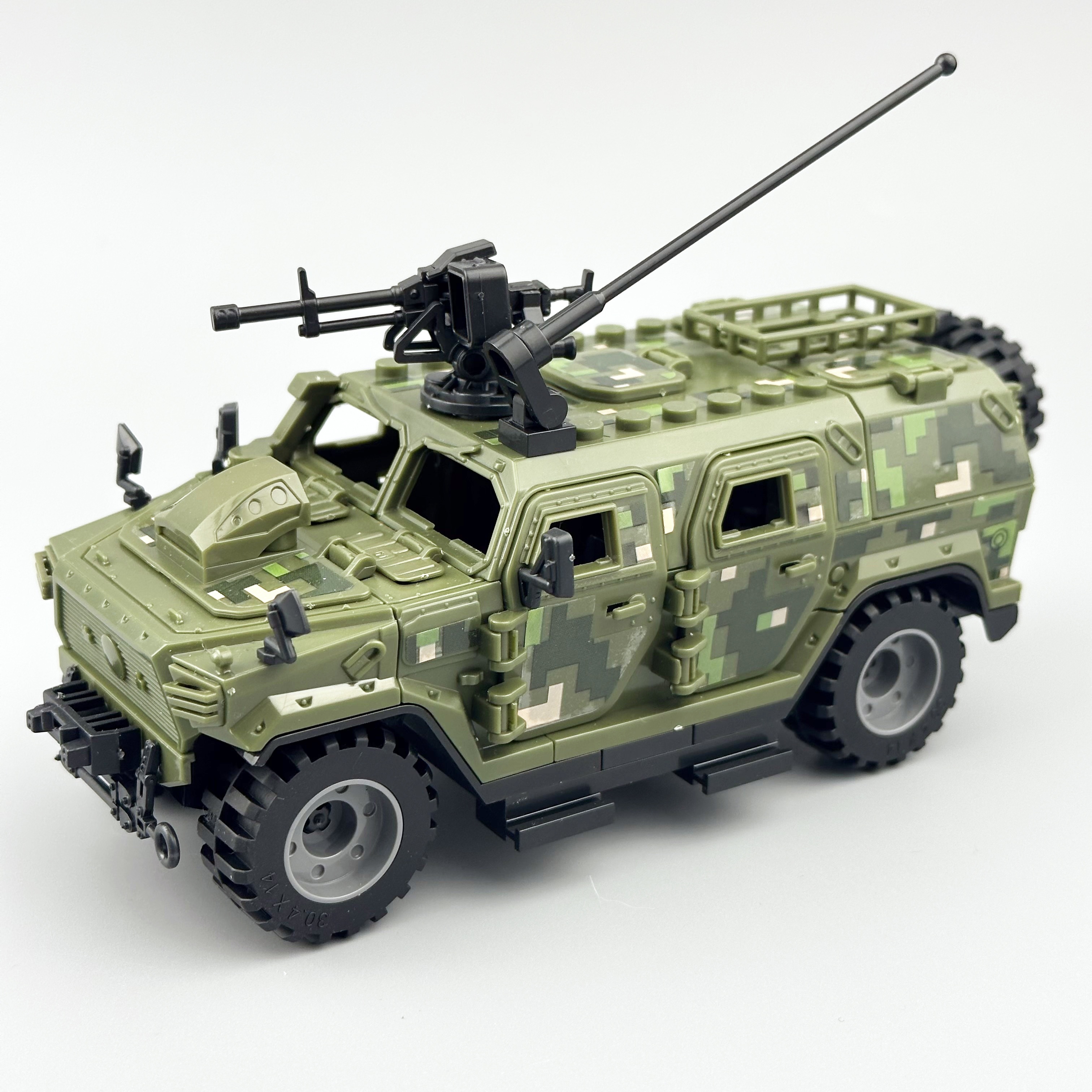 

Puzzle Building Blocks Camouflage Military Armored Vehicle Toy Model Easter Gift Back-to-school Gift 140pcs