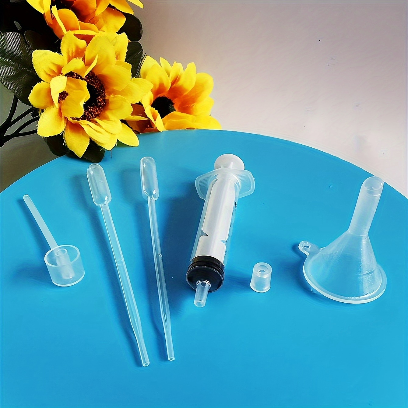 Funnel/straw/dropper/, Suitable For Liquid Cosmetics Perfume Samples Essential Oils, Travel And Use Straw Dropper Funnel Spray Glue Essential Makeup Tools