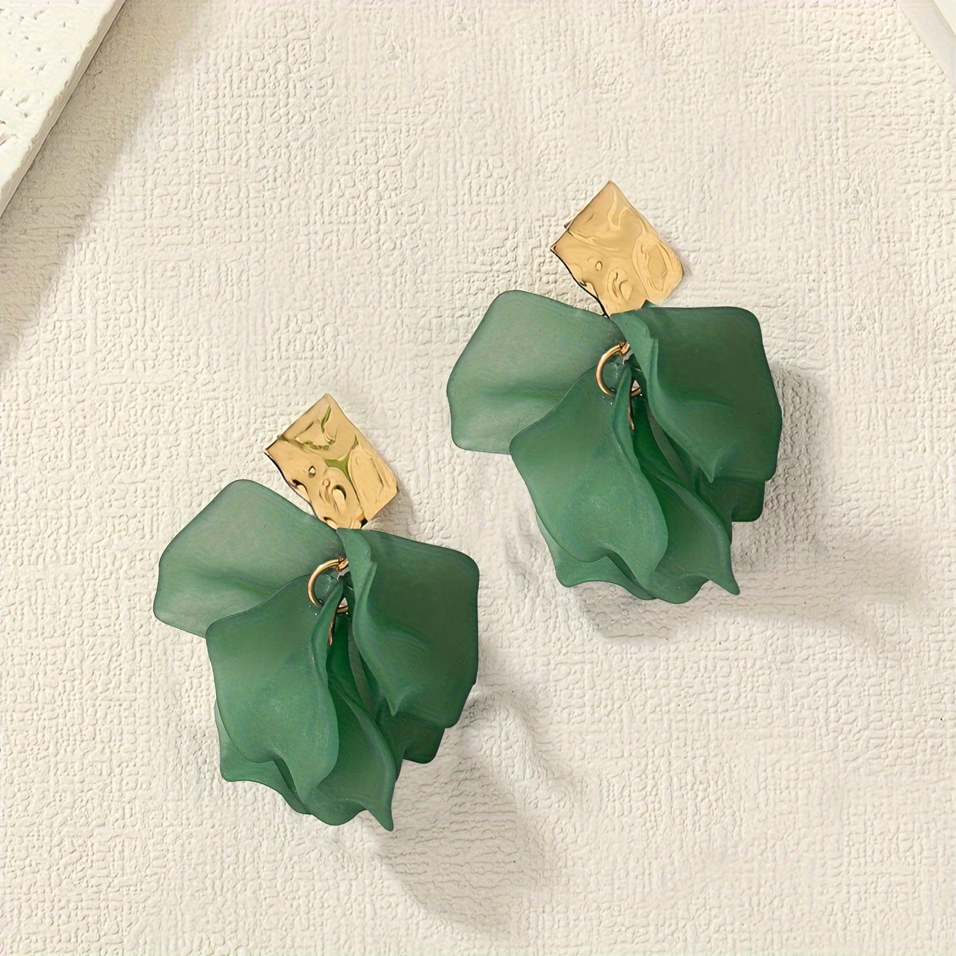 Acrylic Flower Drop Earrings for Daily Outfits & Parties