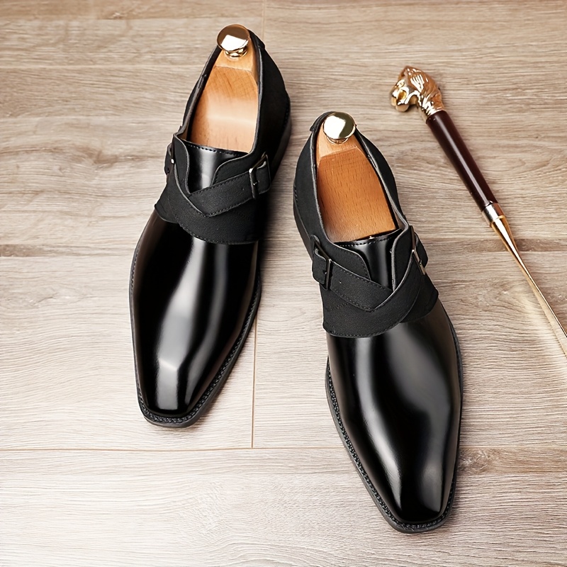 Men's Formal Dress Shoes  Classic Brown Oxfords with Brogue Detailing, Perfect for Weddings and Formal Events