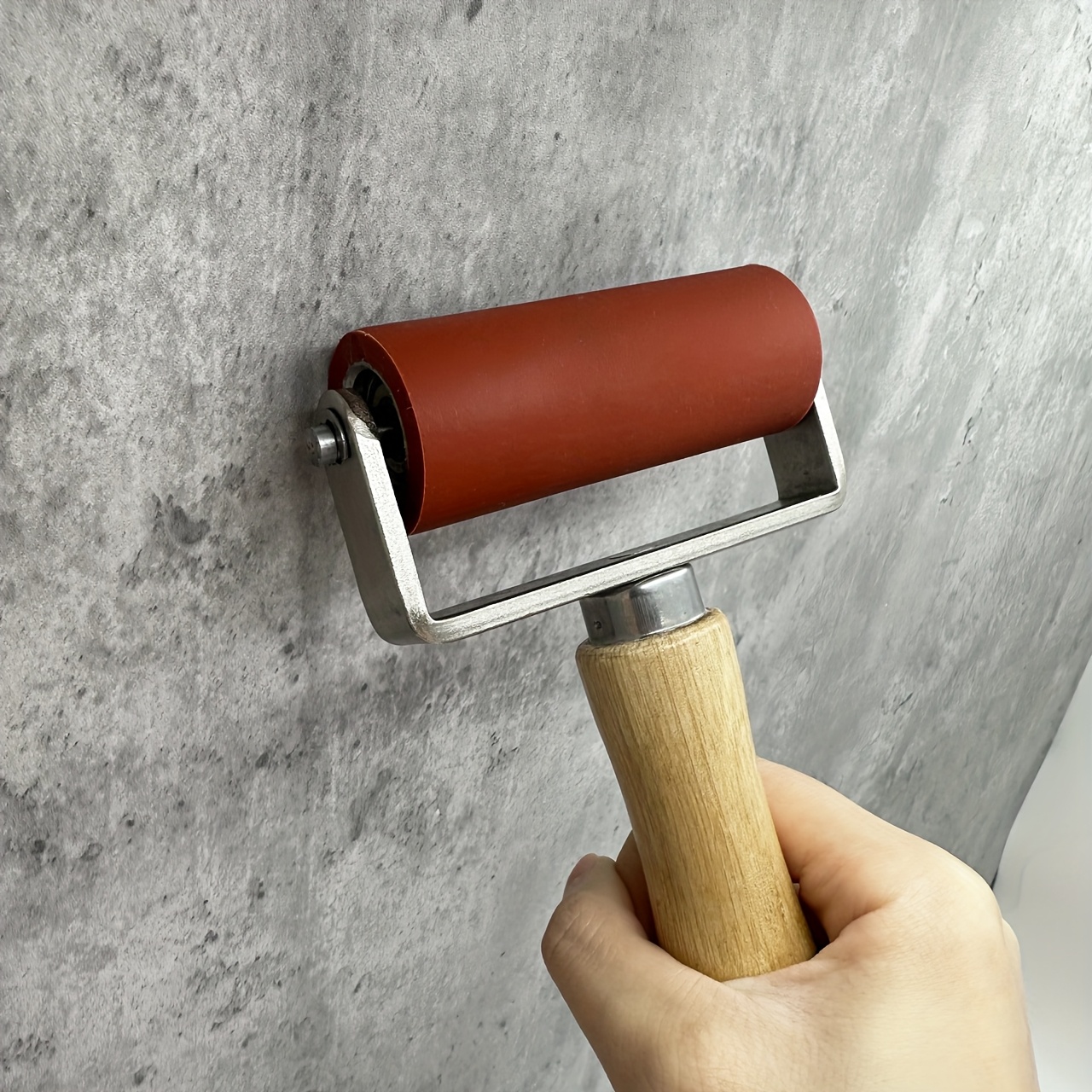 4-Inch Large Silicone Wooden Handle Pressure Roller Handheld High Temperature Resistant Pressure Roller PVC Teflon Silicone Roller Plastic Hot Air Welding Gun Welding Additions Double Axis Roller Film Wall Paper Tool Pressure Roller
