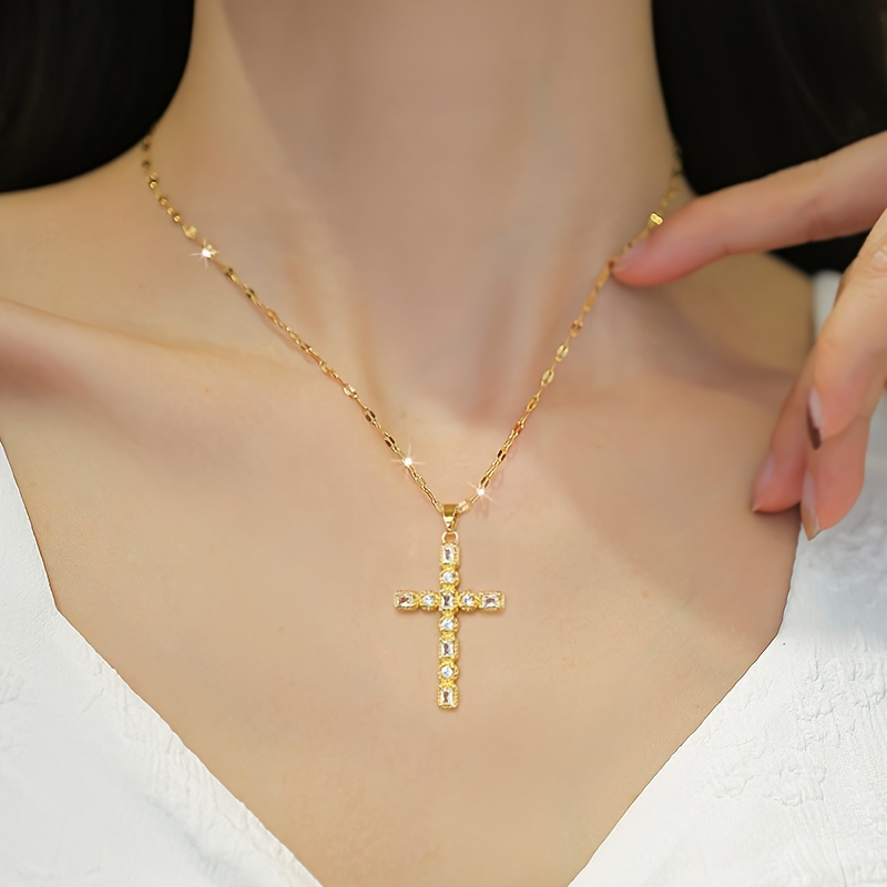 Image of European And Stainless Steel Cross Necklace / Elegant And Versatile Stainless Steel Cross Necklace / Suitable As A Birthday Gift For Women / Exquisite Jewelry Accessory For (no Gift Box)