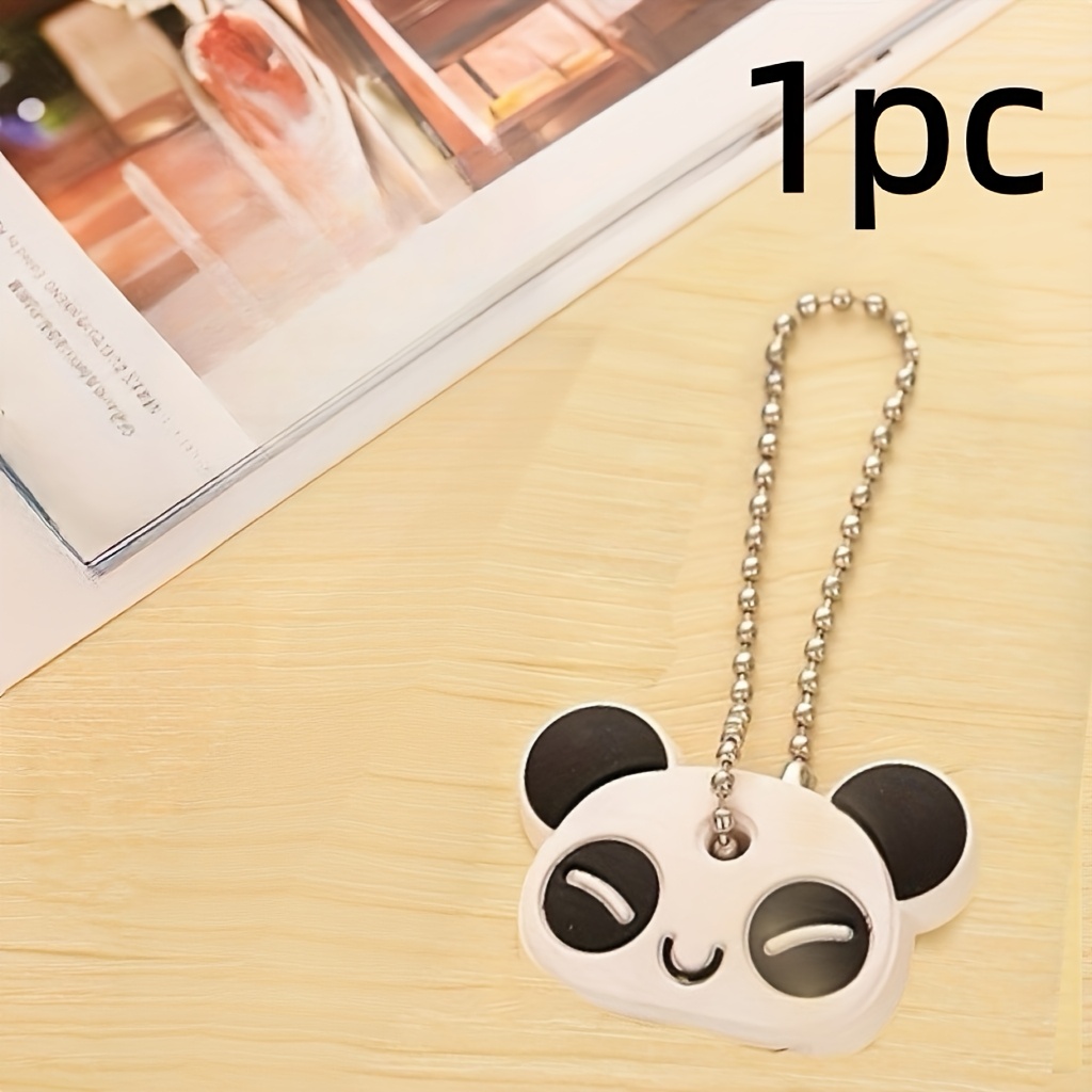 E-shop 1 Niedlicher Panda Schlüsselanhänger - Ausdrucksstarke Augen und Nase, Robuster Silikon Schlüsselschutz, Geeignet für alle Schlüssel -