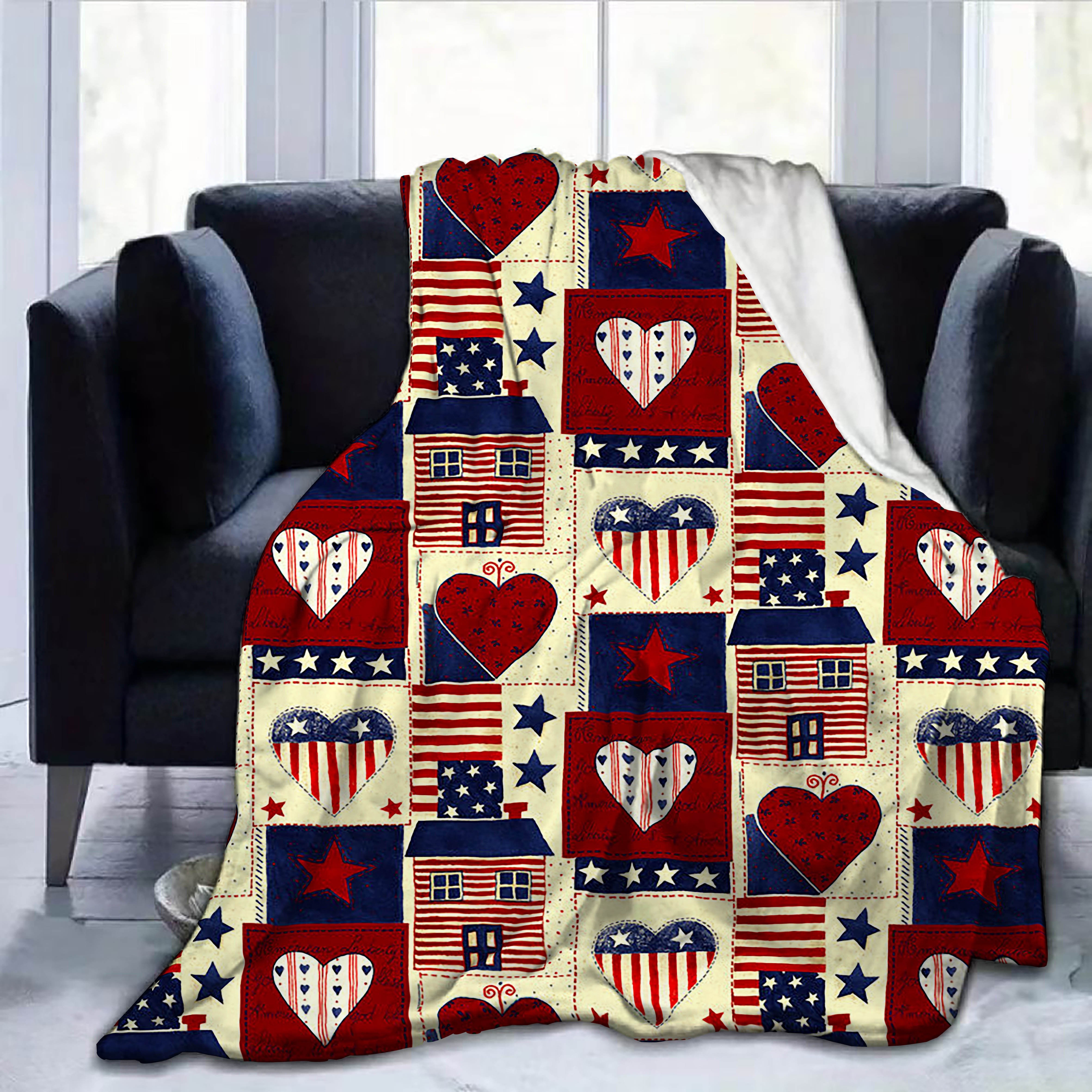 

1pc Digital Printed American Flag Love Blanket, Super Warm, Soft And Comfortable Flannel Plush Cover Blanket, Suitable For Sofa Bed Office Picnic Camping, Available In All Seasons