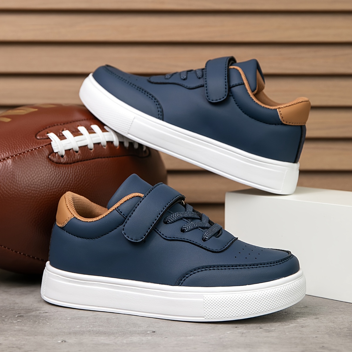 1 Par Zapatillas Bajas YAMEPP para Niños - Ligeras, Transpirables y de Sintético con Cierre Ajustable de, Suela Antideslizante de EVA y Detalles de Costuras Duraderas para Niños y Niñas, Zapatos Casuales para Senderismo al Aire Libre para Todas las Estaciones, Zapatillas de Senderismo para Niños, Calzado Infantil, Calzado Deportivo Infantil, Calzado de Ajuste Seguro, Zapato para Niño, Zapatilla para Niño, Zapato Escolar para Niño, Patines para Niña, Zapatillas para Niños, Zapatilla/entrenador - Imagen 3