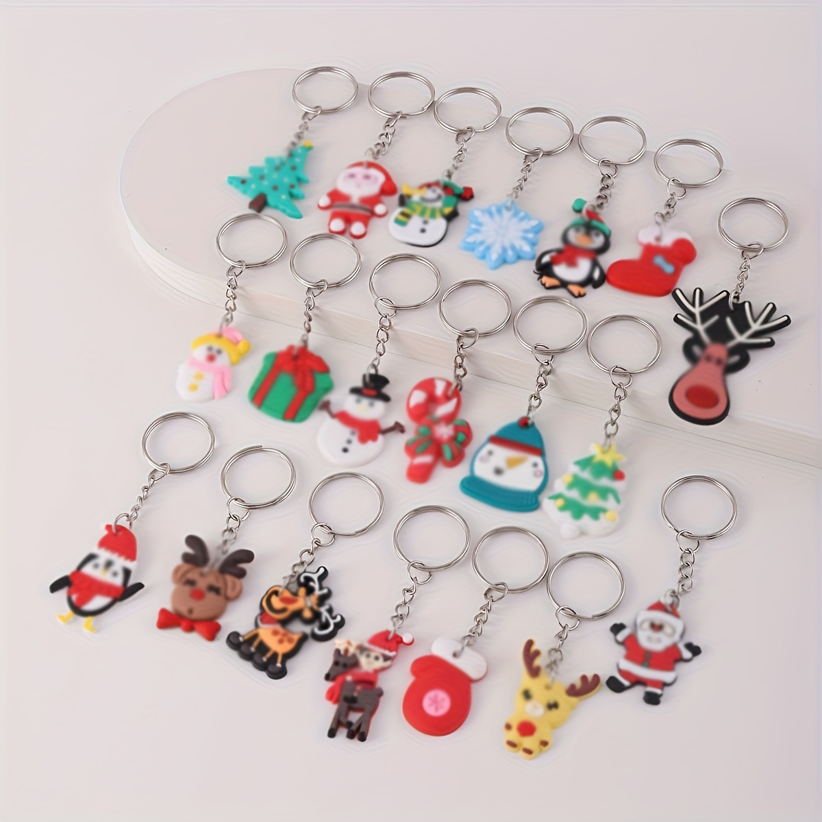 

12pcs Cute Christmas Keychain Set - Santa, Snowman, Reindeer & Tree Charms | Silicone & Pvc | Non-braided | Fashionable Men's And Women's Accessories | Ideal For Bags & Gifts