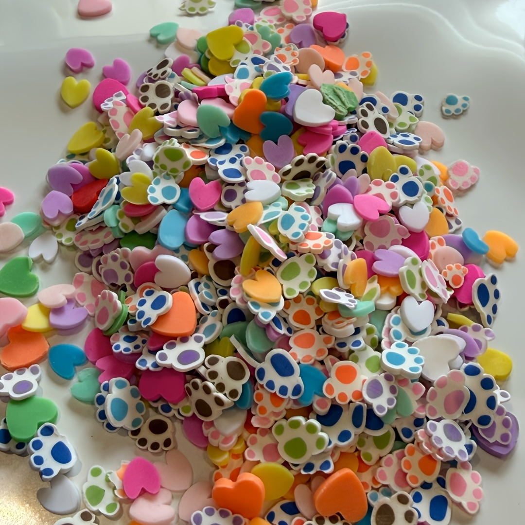 TEMU 980 piezas de rebanadas de arcilla vibrantes y variadas con forma de patas de gato y corazones, ideales para celebraciones como de mascotas,