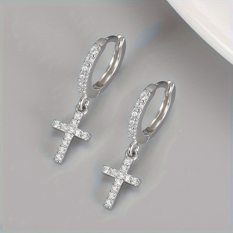Image of A Pair Of Minimalist Retro Cross Hanging Earrings, Suitable For Fashionable Punk Style Pierced Jewelry Gifts For Men And Women