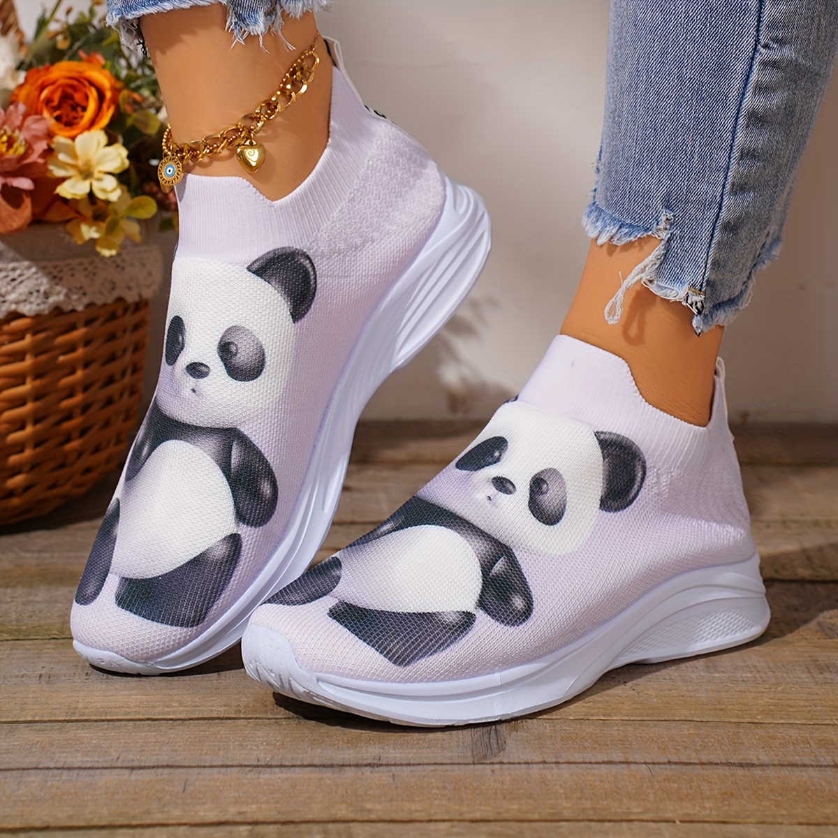 

Women's Panda Cartoon Fashion Sneakers Casual Slip-on Lightweight Fabric Shoes With Eva Sole And All-season Design