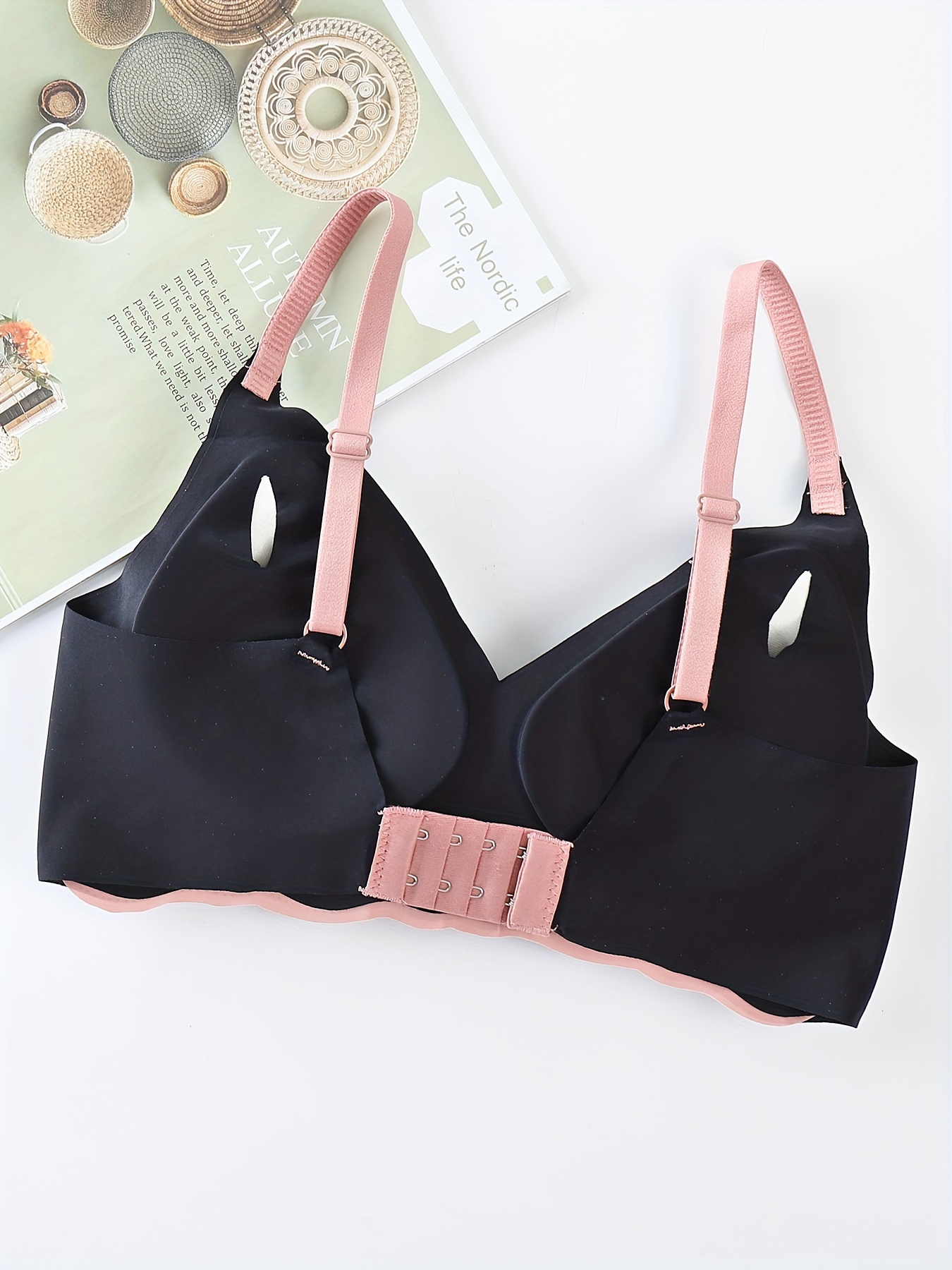 COMFELIE Wireless Bra Seamless Comfort Everyday Bra for Women, Breathable  Seamless Bra with Scallop Edges at  Women's Clothing store