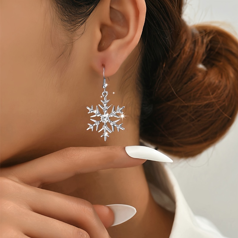 1 Pair Earrings, Snowflake Design, Daily And Christmas Holiday Matching Wear