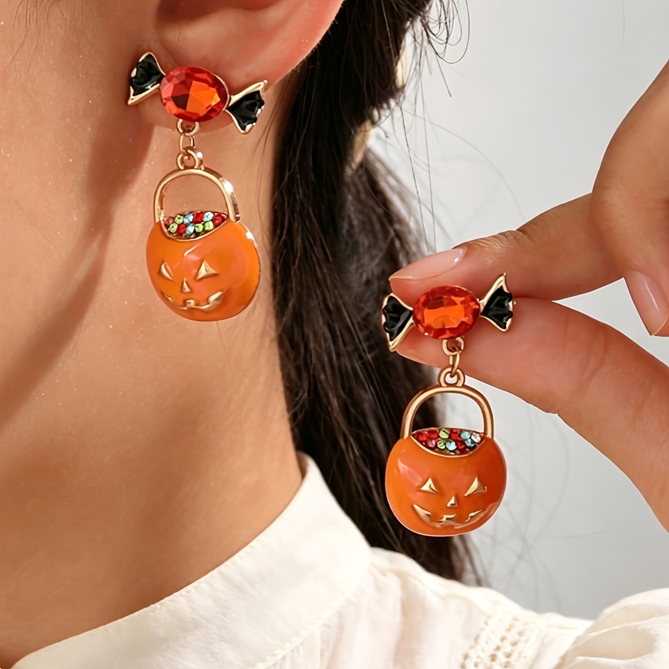 TEMU Un par de pendientes de calabaza de Halloween bonitos para mujer, de y versátiles con cabeza de calabaza