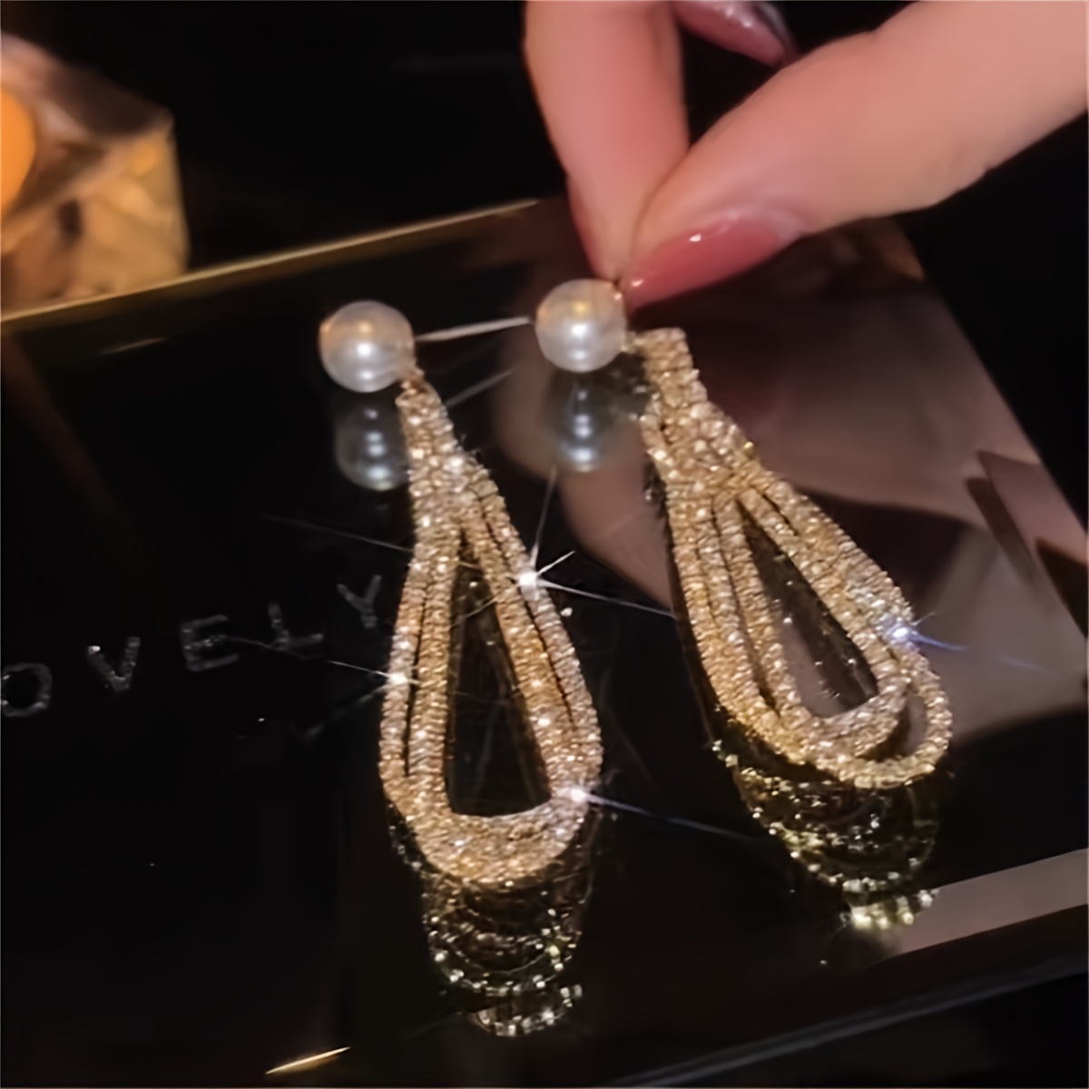 1 pair of dangle earrings inlaid artificial pearl sparkling tassel design golden or silvery make your call dupes luxury jewelry details 2