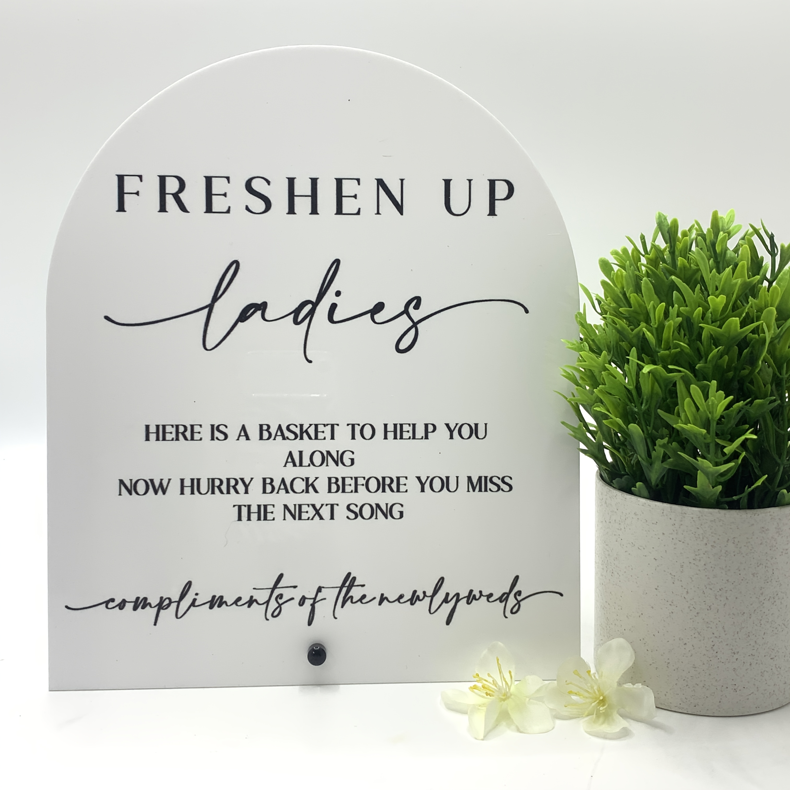 TEMU Up Sign, Wedding Bathroom Basket Sign, Bathroom Sign, Wedding Toiletries Sign, Wedding Toilet Basket Sign Table Decoration Sign For Event Party