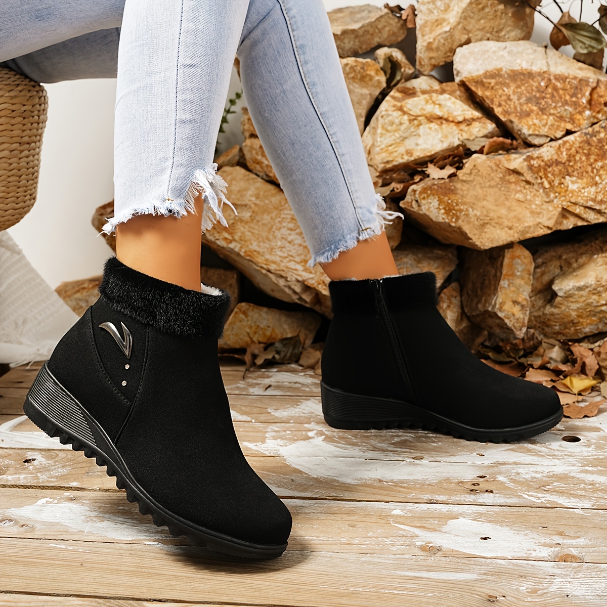 TEMU New Autumn/winter Warm Women's Ankle Boots With Plush Lining,, Side Zipper, And Wedge Heel For Middle-aged And Elderly Mothers, Women Shoes
