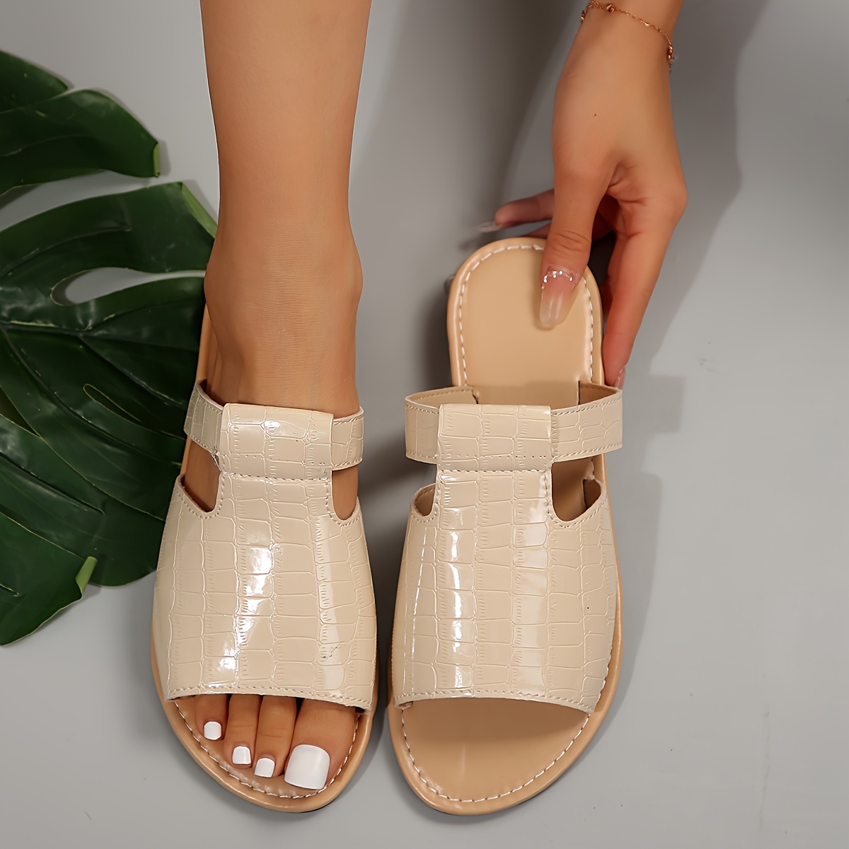 Women' Sandals, Casual Open Toe Flat Summer Shoes, Lightweight Slide Sandals - Women'S Shoes