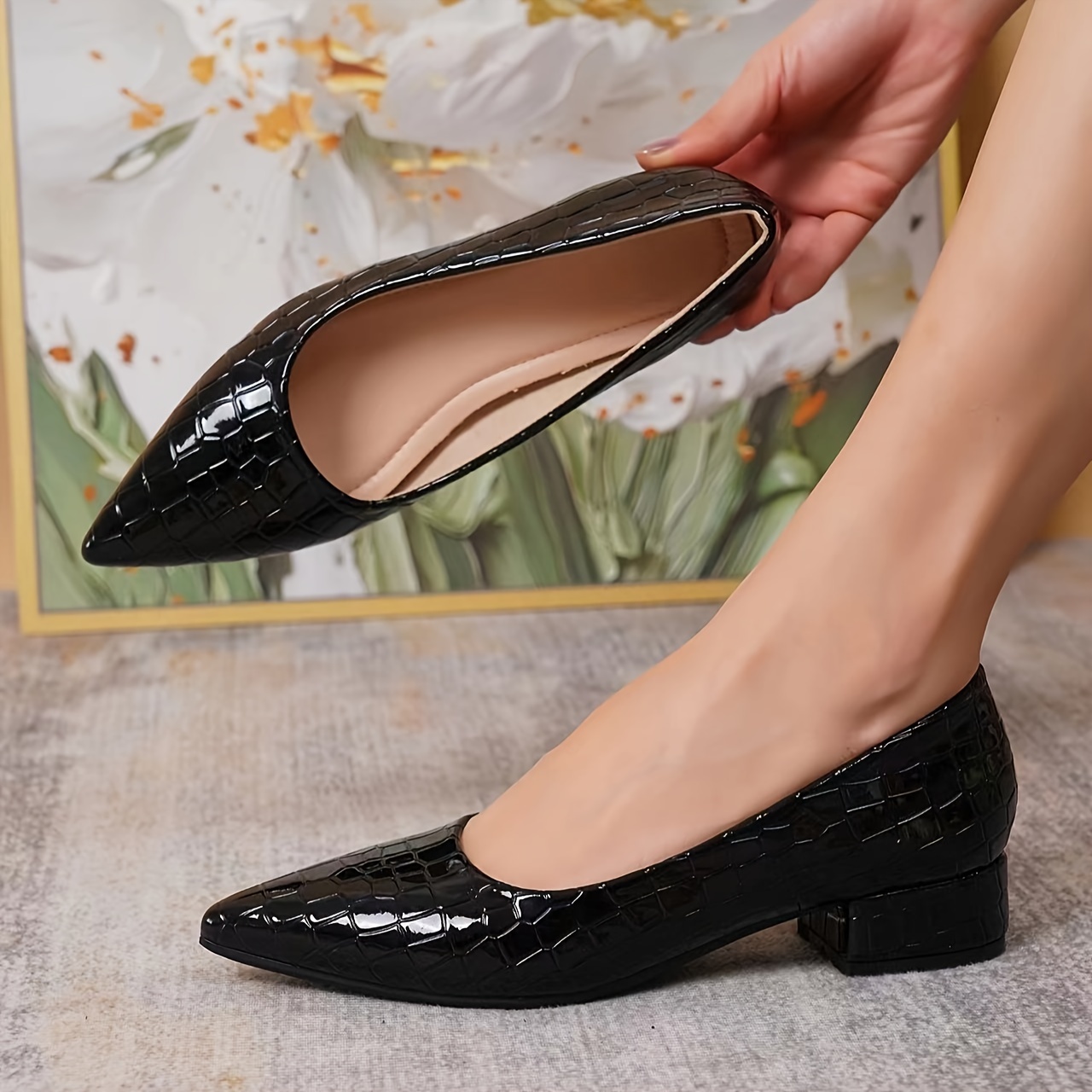 

Women's Stylish Solid Color Pumps, Shallow Mouth Slip On Soft Sole Chunky Heels, Point Toe Crocodile Pattern Shoes