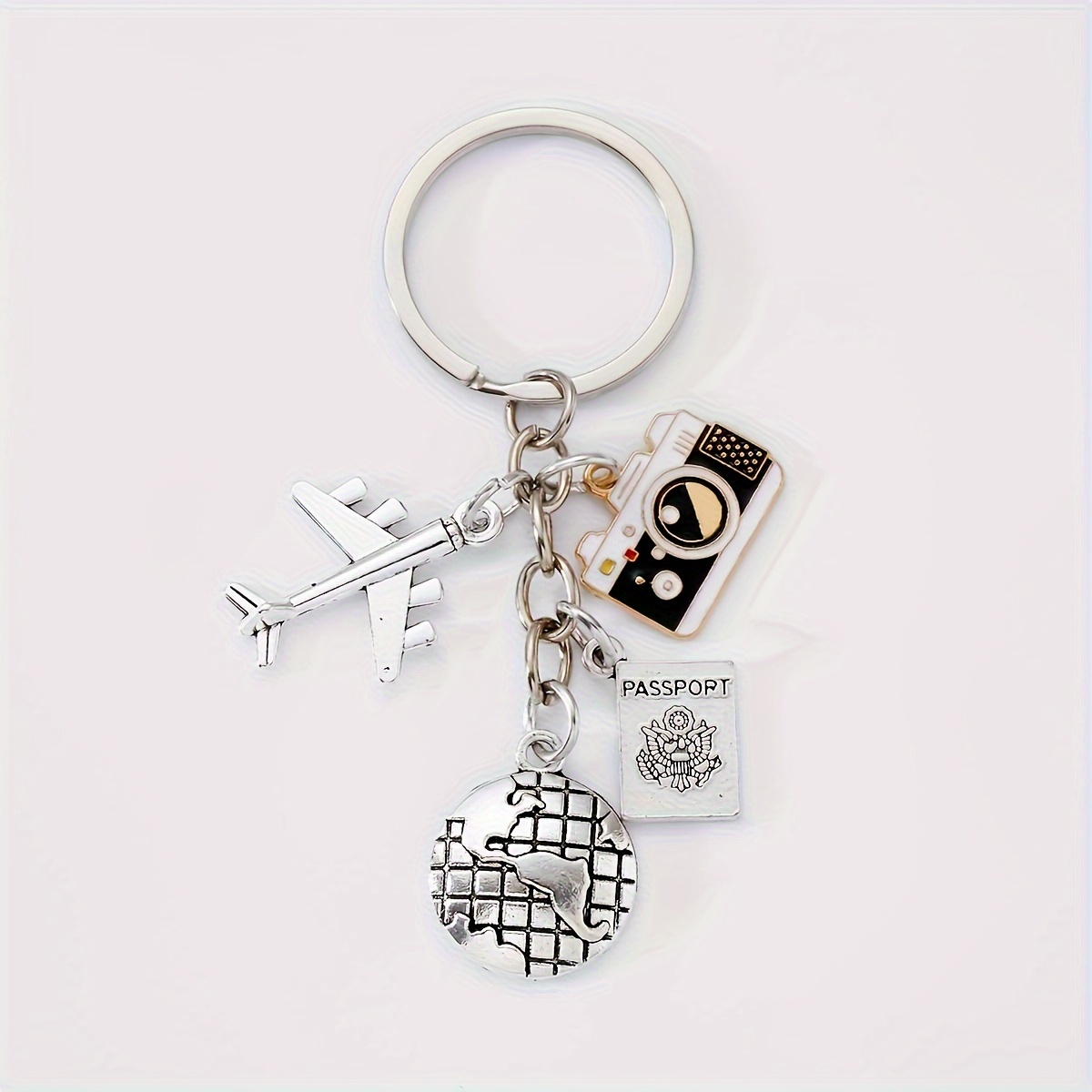 

Drip Oil Literary Camera, Airplane, Earth, Passport, Keychain, Five-section Chain Keyring, Round-the-world Keyring