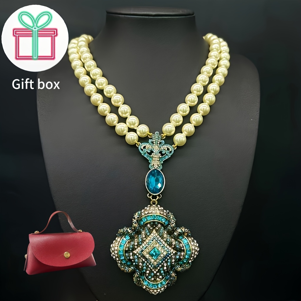 

Elegant Vintage Style Pearl Necklace With -inspired Pendant, Retro Twist Detail, Gift Box Included