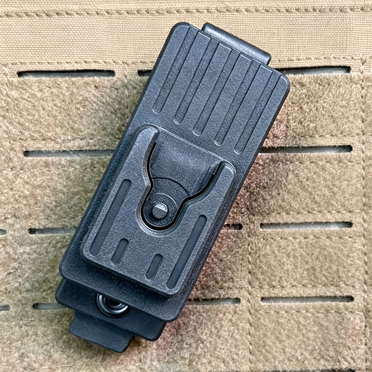 TEMU ]one Multi-functional Walkie-talkie Microphone Clip, For Use With Tactical Vest, Handheld Microphone Hook, Rotatable Recorder Hook