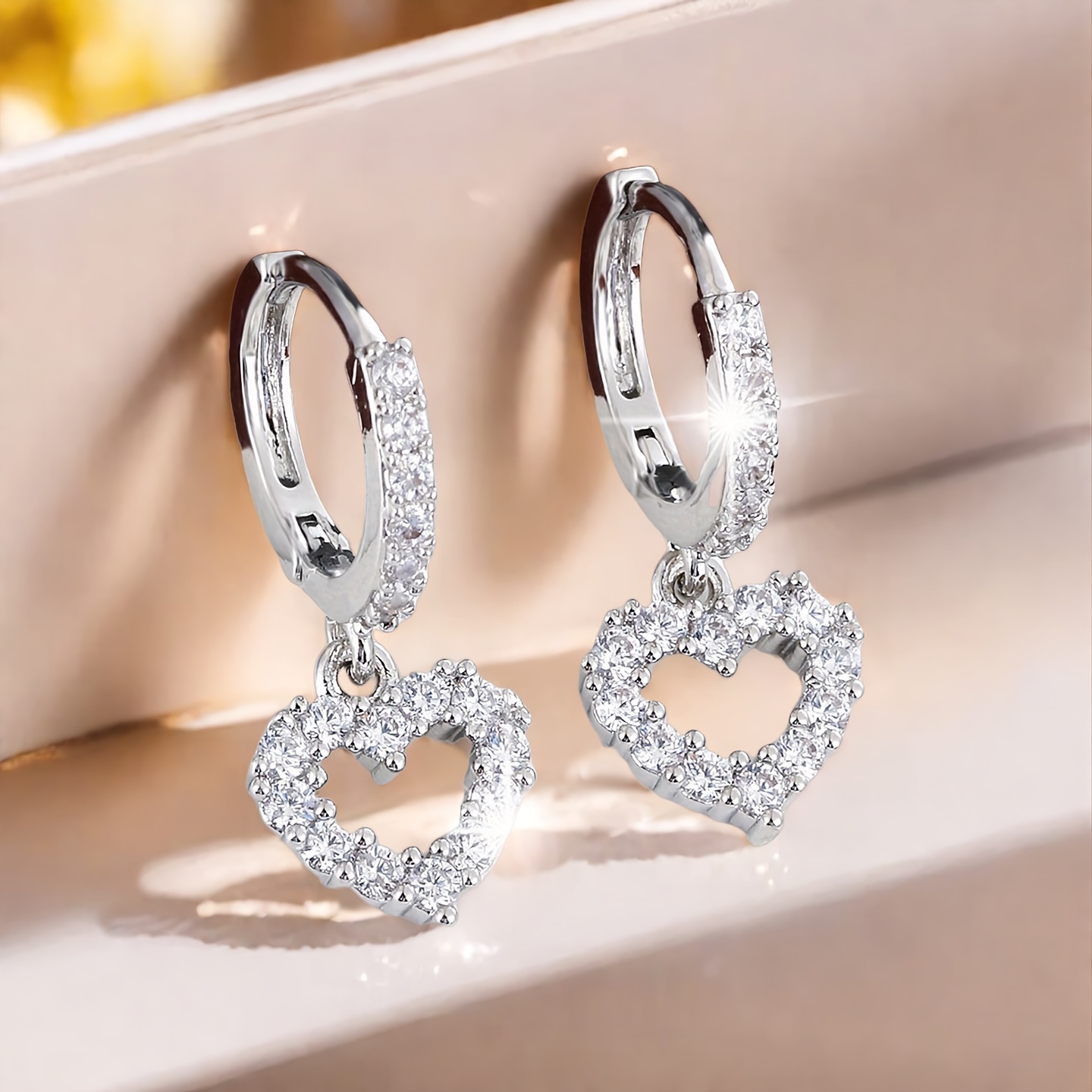 TEMU Elegant And Fashionable Heart-shaped Synthetic Synthetic Zirconia Earrings, Vintage Minimalist Earrings, Bridal Wedding Jewelry Gift, Suitable