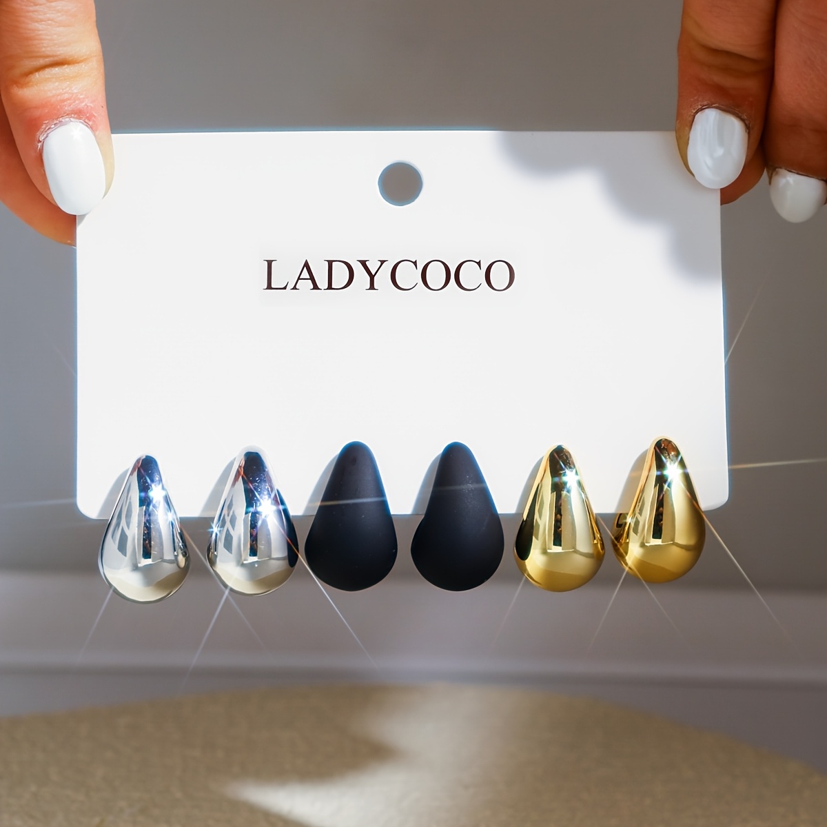 3 Pairs of Fashionable European and American Golden, Black and Classic Water Drop Style Women's Earrings Set