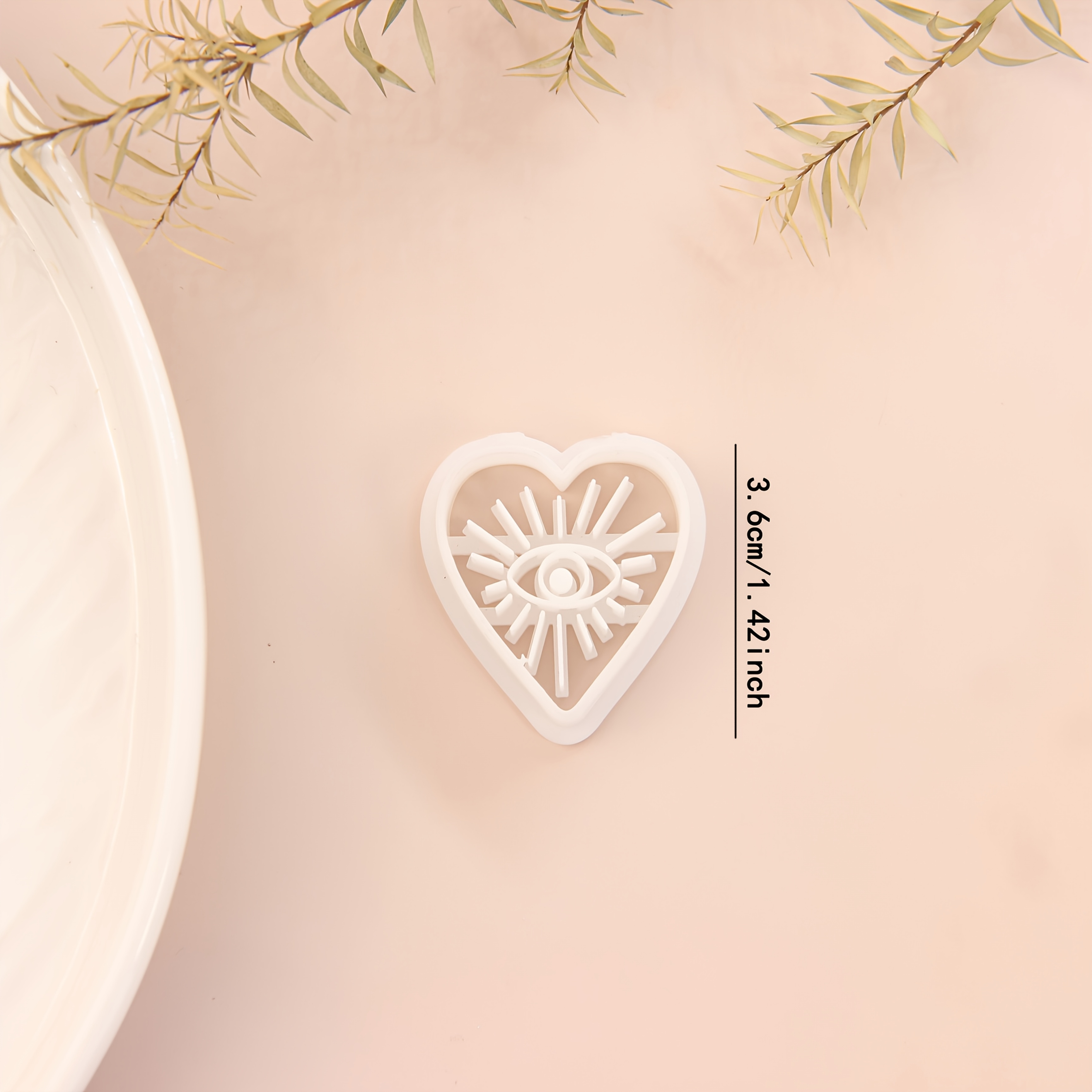 TEMU Un taglierino in argilla polimerica a forma di cuore e occhio - un kit unico per di gioielli in plastica con un taglierino in argilla che design
