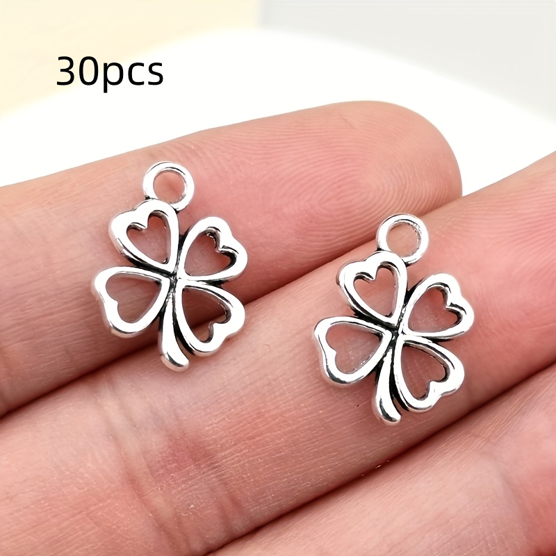 E-shop 30 Stück Vintage Kleeblatt Anhänger für Mode Schmuckherstellung, Bastelbedarf für Armbänder, Halsketten, Ohrringe, Schlüsselanhänger