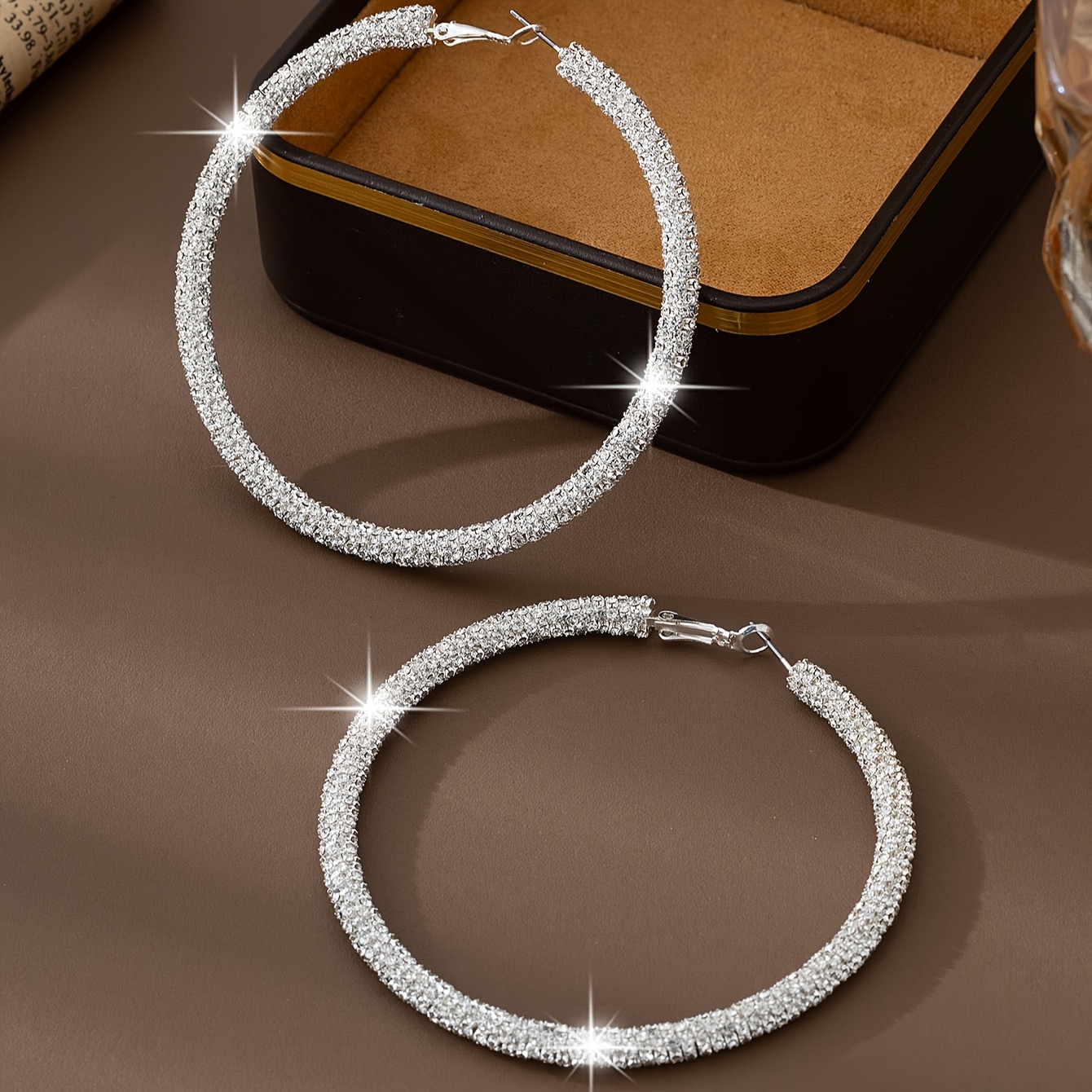 Image of 2pcs Luxurious Exaggerated Easy Individual Twisted Sparkling Large Hoop Earrings Suitable For Women's Gift Wearing