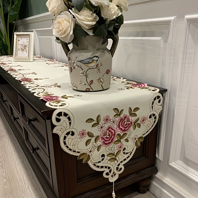 

Khaki Simple Floral Embroidery Table Flag Polyester Fabric Artwork Hollow Dining Table Shoe Cabinet Tv Cabinet Long Tablecloth Table Runner