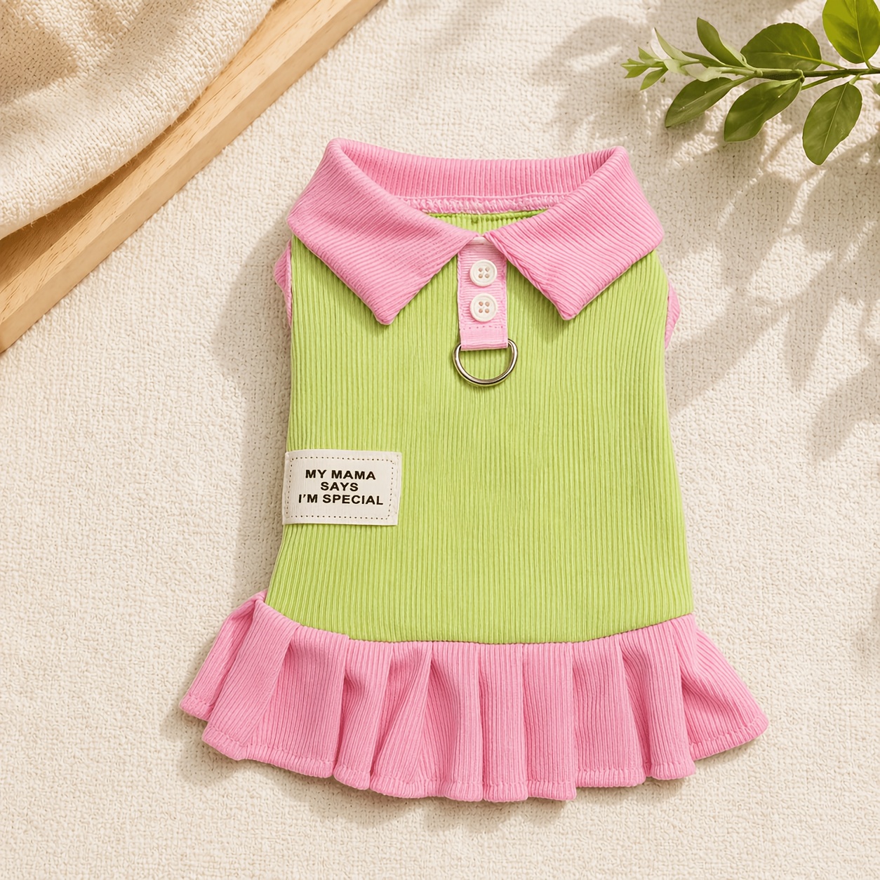 TEMU Tenues de couple printemps/été/automne, vêtements pour animaux de compagnie, t-shirts à blocs de couleur pour animaux, jupes mignonnes pour