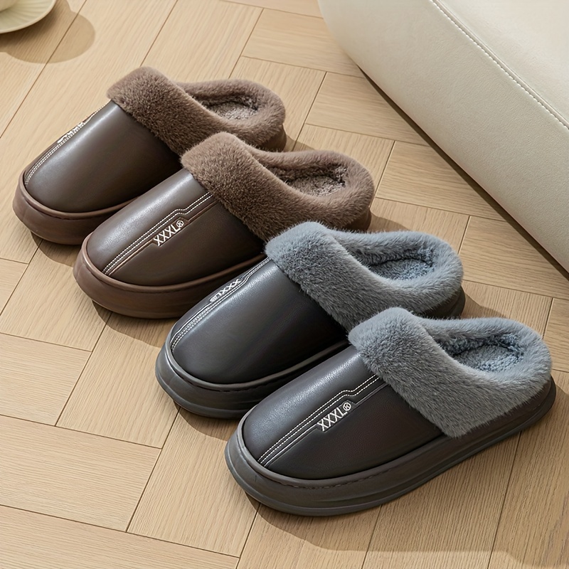 Chaussons d'intérieur chauds pour hommes avec doublure en fausse fourrure, semelle épaisse antidérapante et bride - Taille extra large pour confort optimal, semelle en EVA durable