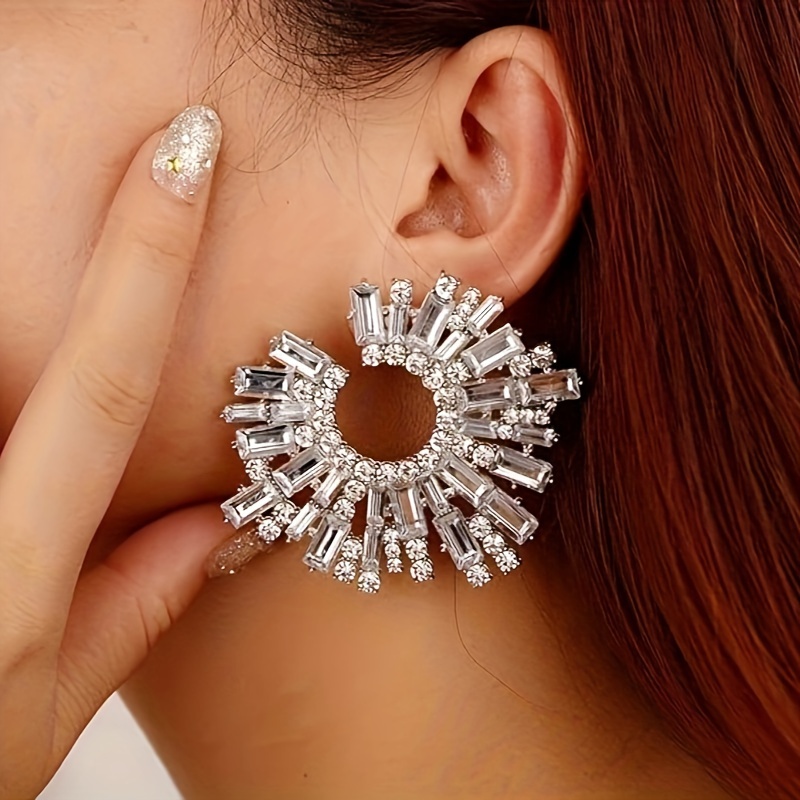 

Statement Earrings Sparkling Flower Design Inlaid Rhinestone Match Daily Outfits Evening Party Decor Fashionable Jewelry