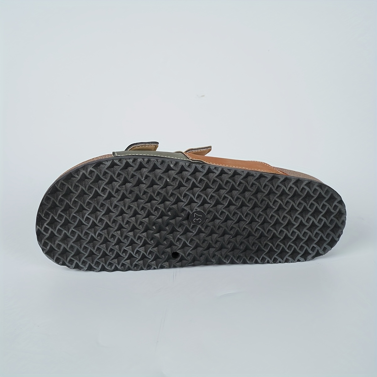 Indoor And Outdoor Casual Stylish Sandals with Adjustable Buckles, Slip-On Flat Slippers in Solid Colors for Teens, Unisex, Women'S New Outdoor Sports Beach Shoes.