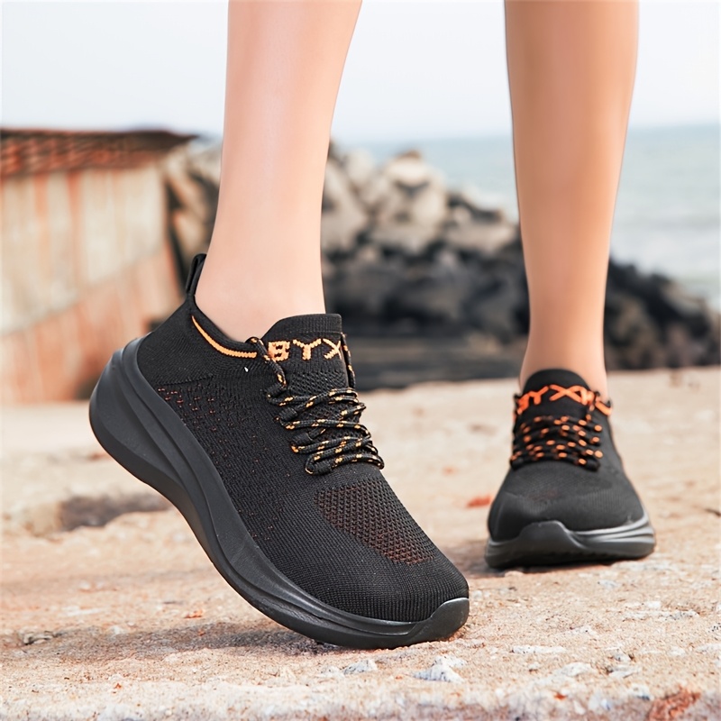Wide Toe Athletic Shoes, Breathable Mesh Running Sneakers for Couples