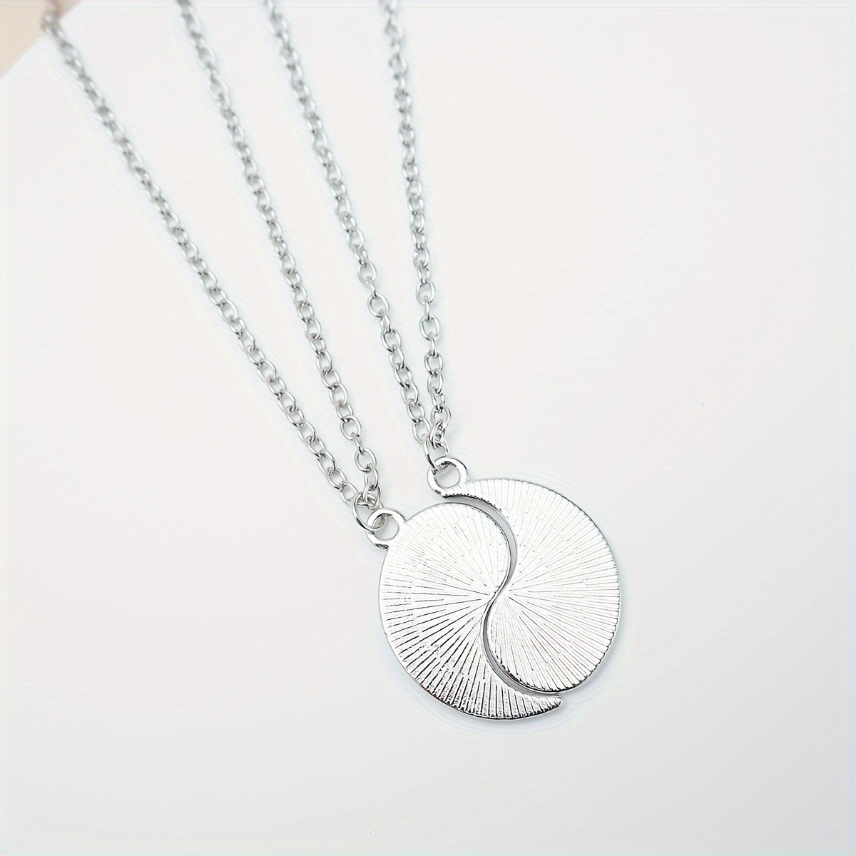 2pcs Best Friends Tai Chi Pendant Necklace Set, Adjustable