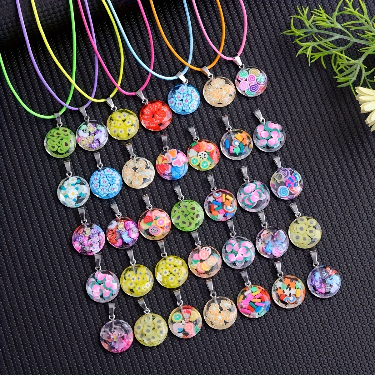 8pcs Resin Round Pendant Necklace Set