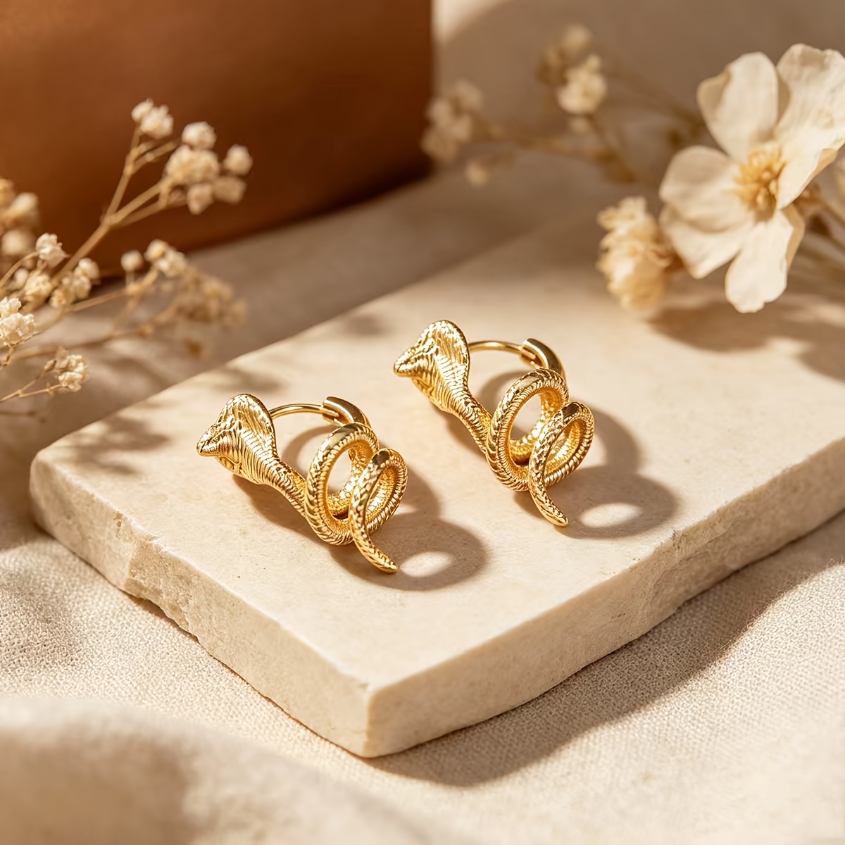 TEMU Boucles d'oreilles créoles cobra texturées 3D plaquées pour femme - Boucles d'oreilles spiralées huggie à style de couleur gothique punk, bijou