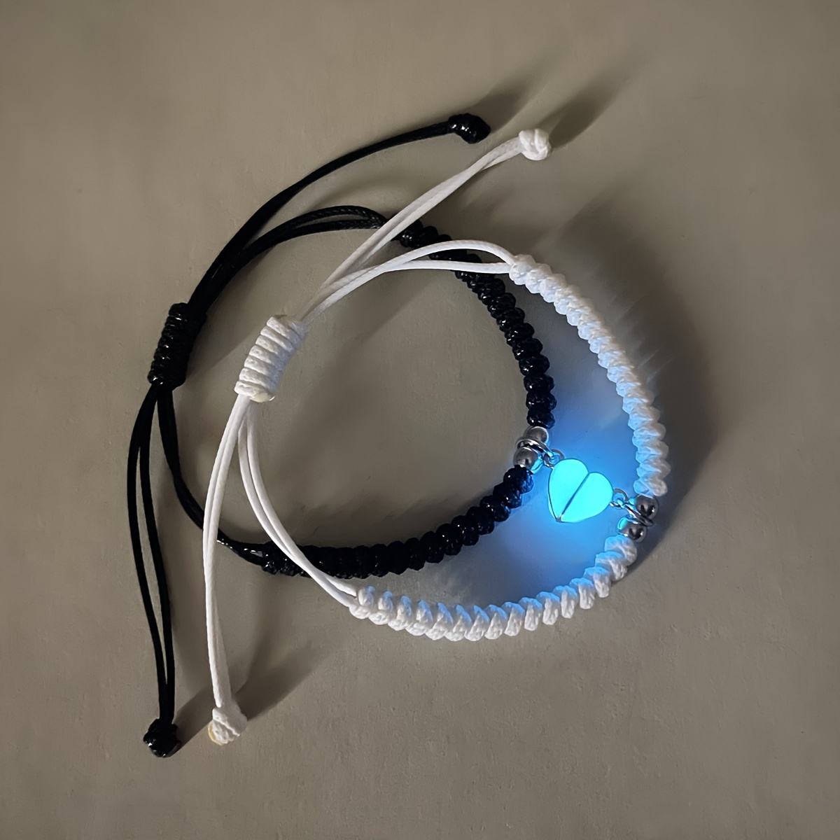 2pcs Luminous Heart Hand-Woven Couple Bracelets Set