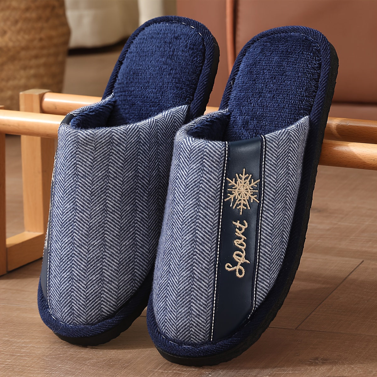 Autumn/winter Men's Plush-lined Thick-soled Non-slip Slippers For Home, Warm For Indoor/outdoor Use, Couples' Slippers, International Slippers