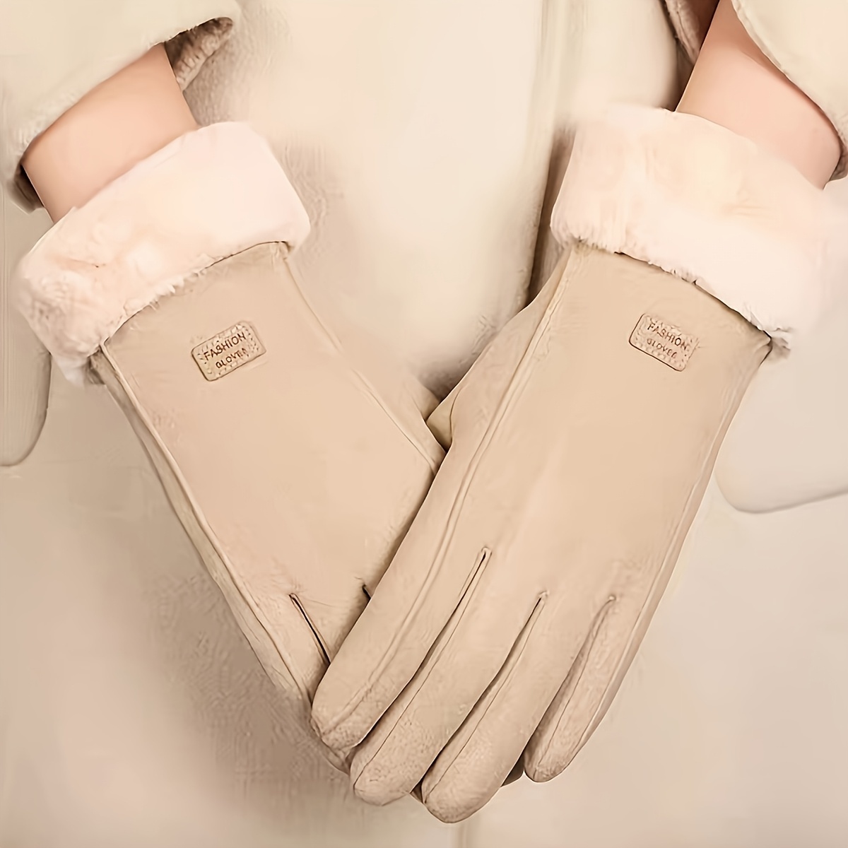 1 Pair Cozy Women'S Beige Touchscreen Gloves - Thick Warm Plush Lined Winter Gloves, Full Finger Design, Polyester Material, Knitted Craftsmanship, Inelastic Fit, Suitable for Going Out and Warmth Preservation details 2